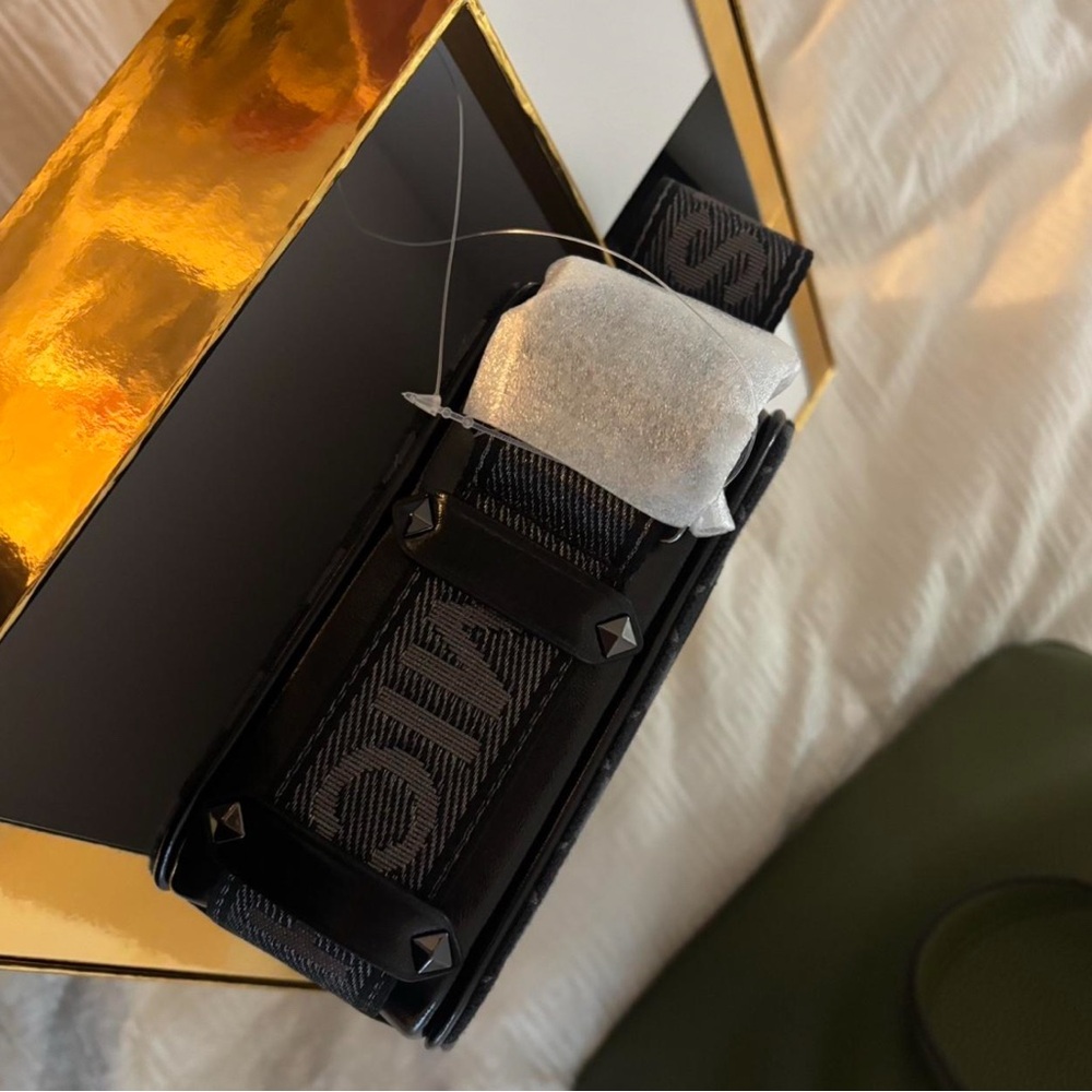 Michael Kors Black MK Signature Crossbody and Card Case Set - Picture 2 of 5